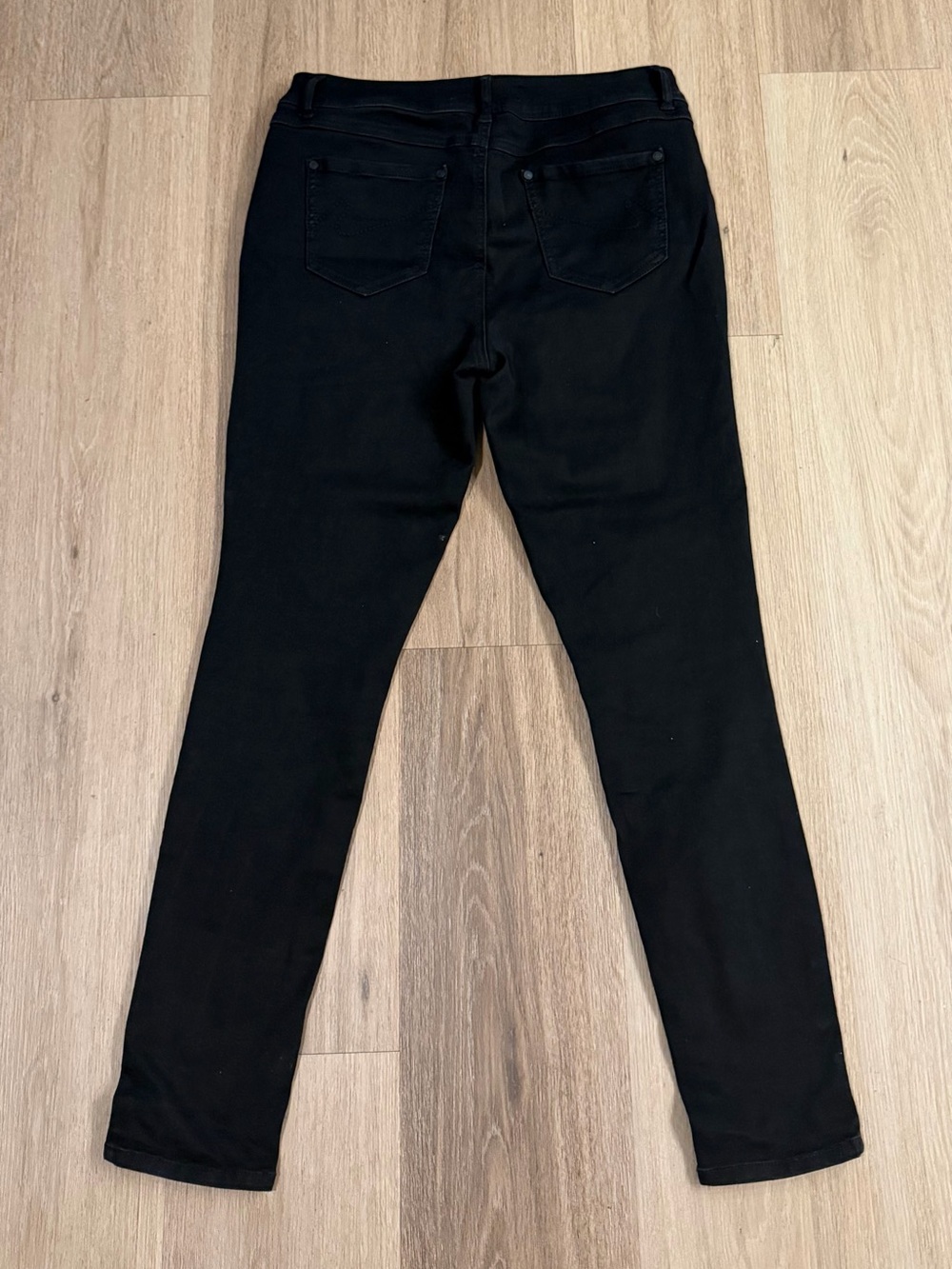 EST. 1846 Denim Women’s Stylish Black Mid-Rise Jeans size 12 - Picture 2 of 6